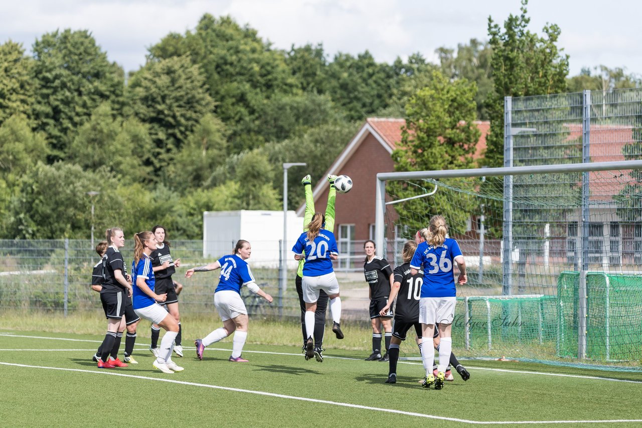 Bild 247 - Frauen FSC Kaltenkirchen - SG Daenisch-Muessen : Ergebnis: 7:1